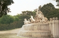 05 Schonbrunn - close up of fountain between 